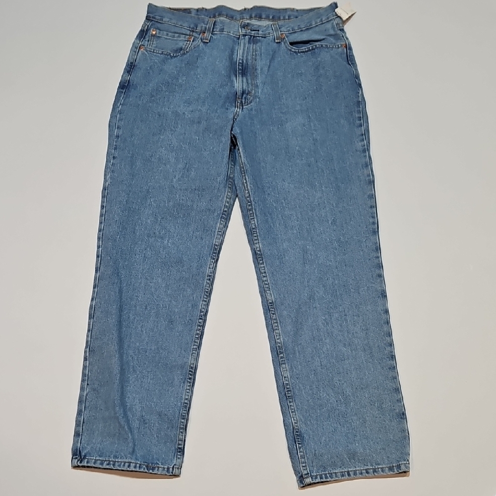 Levi’s 550 Relaxed Fit Men’s Jeans - Medium Wash - 38x32